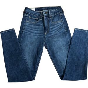 GAP UNIVERSAL HIGH RISE JEGGING